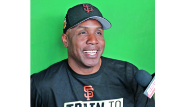 Bonds regresa como ‘coach’ de bateo