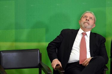Tercera medida cautelar suspende designación de Lula