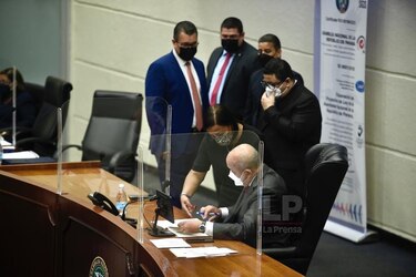 Aprueban en segundo debate el proyecto que reconfigura los circuitos electorales