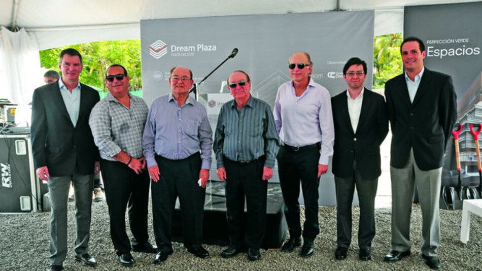 Dream Plaza Costa del Este