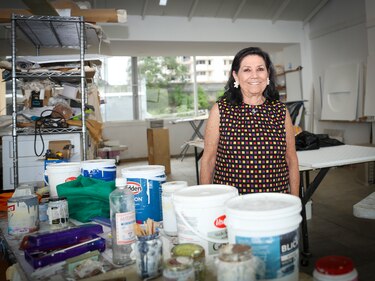 ‘Elegir a un artista para la galería es como enamorarse’: Nohra Haime