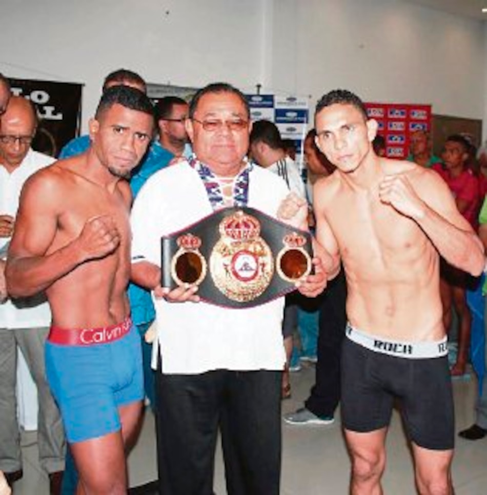 Darleys Pérez expone su cetro