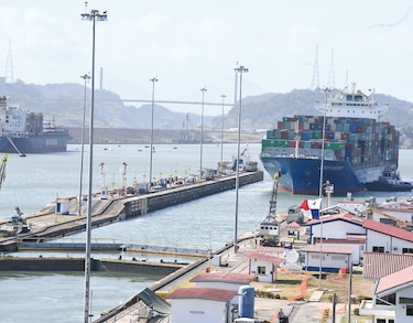 Corte Suprema avala nuevos negocios en el Canal de Panamá