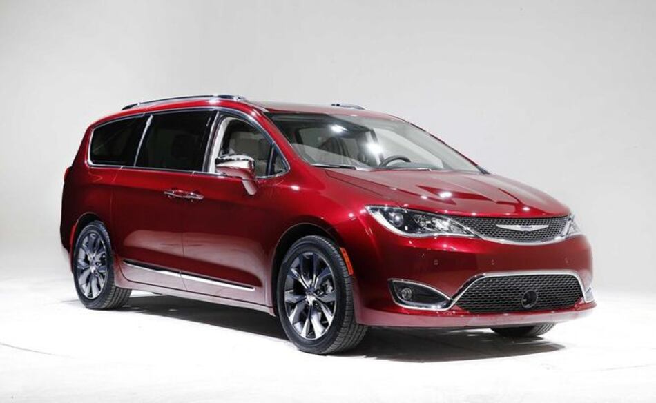Chrysler anuncia la minivan híbrida de mayor rendimiento