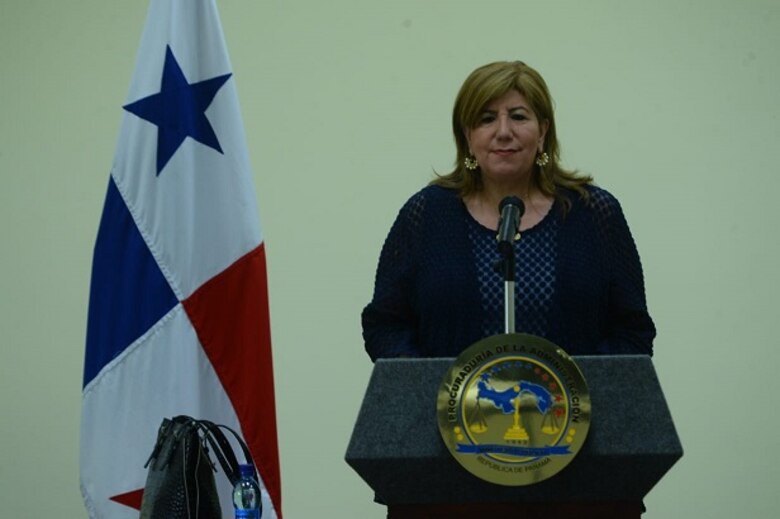 Aún falta entrevistar a más de 50 aspirantes a magistrados de la CSJ