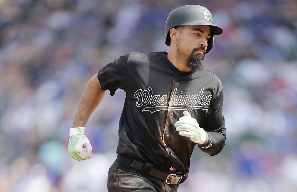 Contrato millonario para Anthony Rendón