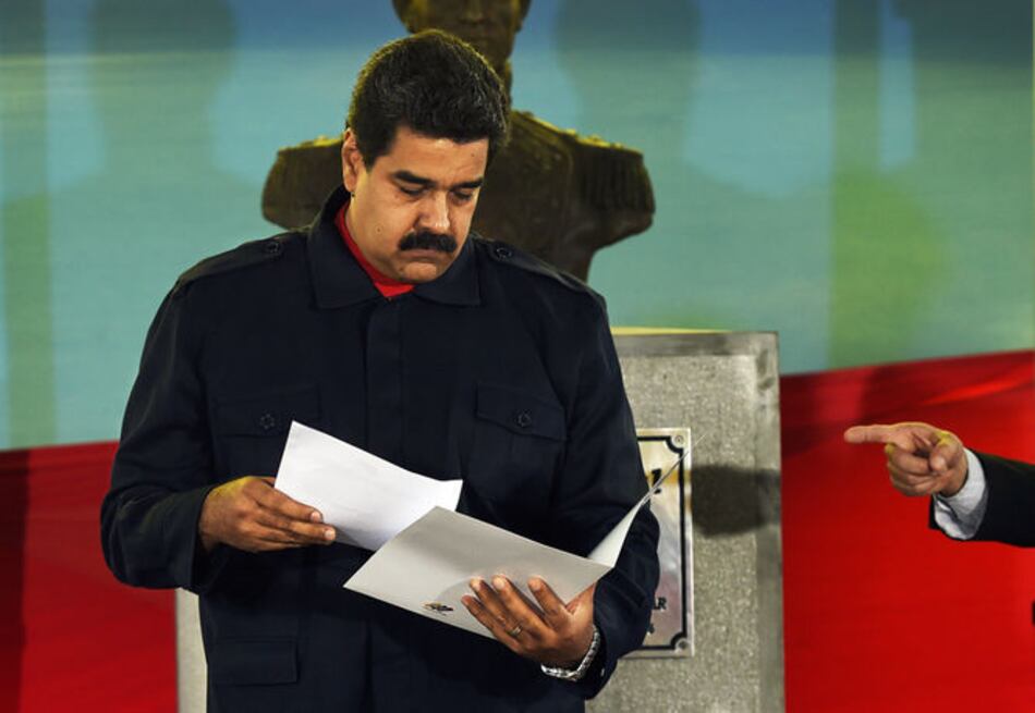 Cinco encuestas anuncian hasta 30 puntos de ventaja para la oposición venezolana