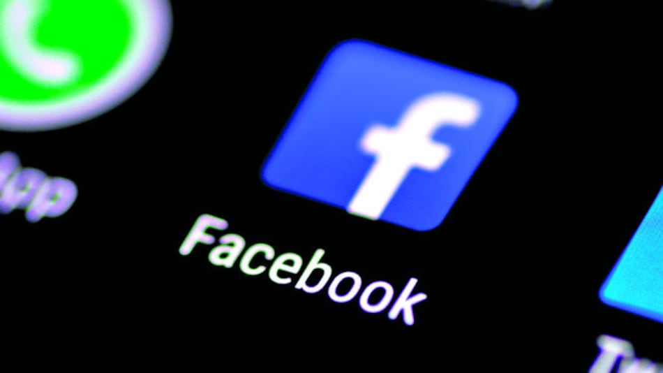Rusia amenaza con cerrar Facebook