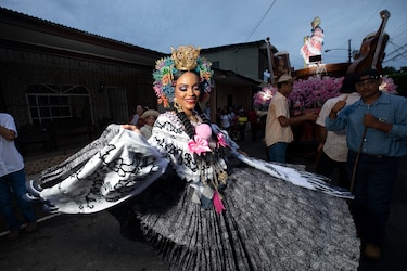 Semana del Campesino culmina con lujo y esplendor