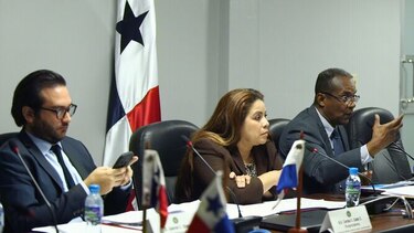 Comisión de Gobierno iniciaría la próxima semana las entrevistas a candidatos para la Defensoría