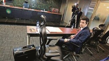 Alejandro Moncada Luna habría recibido cheque de poco más de $168 mil por parte de empresario tico