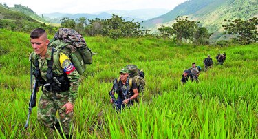 Preocupación en Colombia por choques entre FARC y desertores
