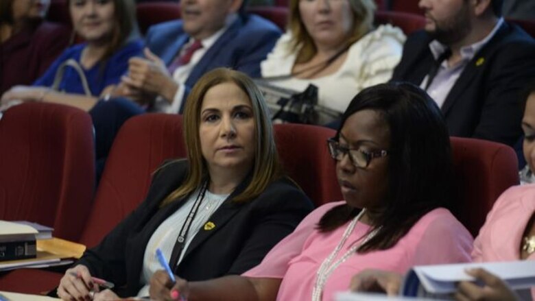 Desde 2014 cerca de 200 mil extranjeros han sido regularizados, según la directora de Migración