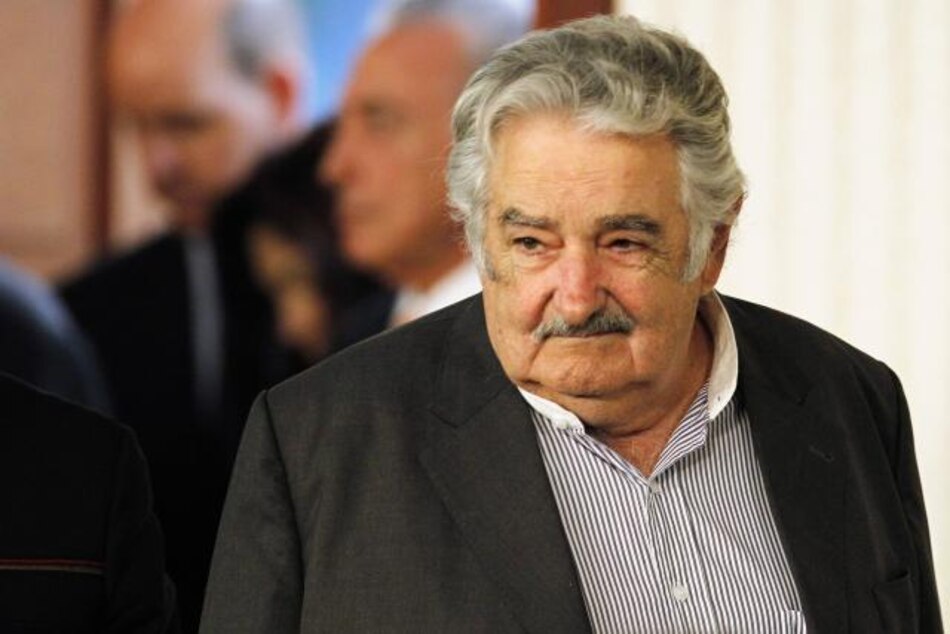 Mujica afirma que narcotráfico es el 'verdadero veneno' y peor que las drogas