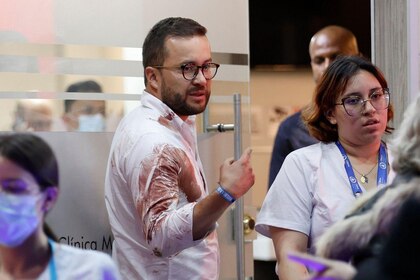 Qué se sabe del atentado contra Miguel Uribe Turbay, el precandidato a la presidencia de Colombia que recibió varios impactos de bala