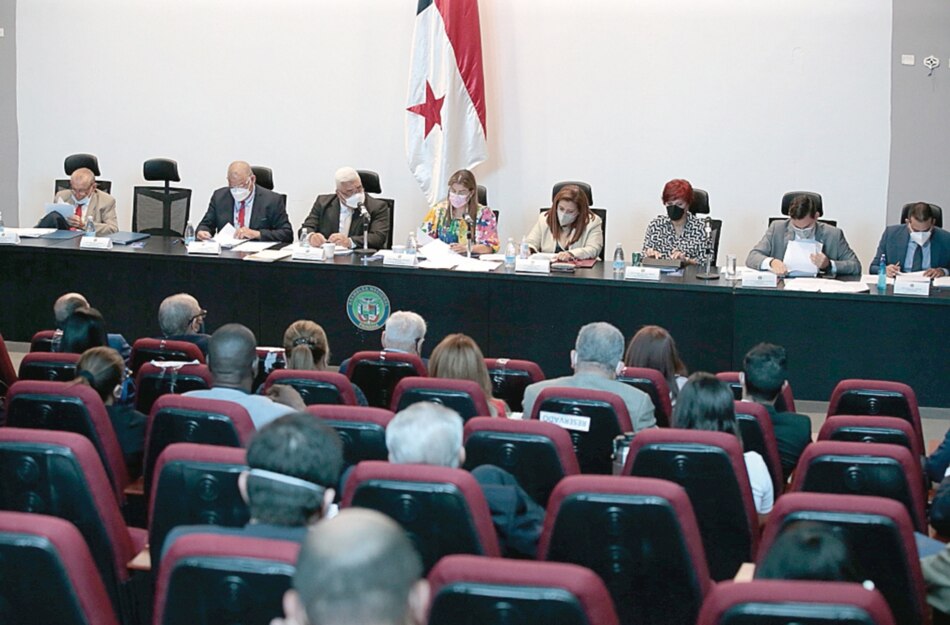 Paridad de género y el reto de que se avale en la Asamblea Nacional