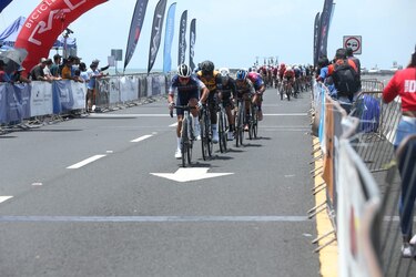 El español Oscar Sevilla se corona en el Tour Panamá 2023