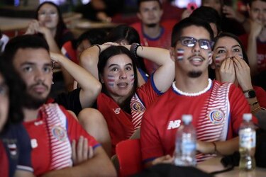 Una selección de Costa Rica sin alma decepciona a sus aficionados
