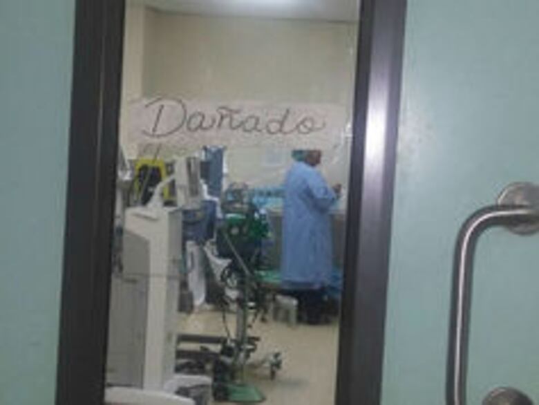 Minsa considera pedir permiso para hacer compras directas en el Hospital Santo Tomás; contralor avala la propuesta