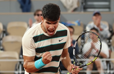 Alcaraz alcanza su segunda final en París tras la retirada de Musetti