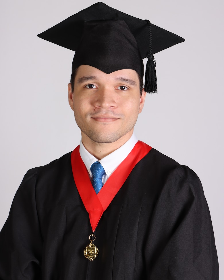 La Universidad de Panamá presenta a los graduados de su Facultad de Derecho y Ciencias Políticas