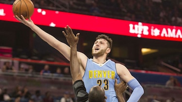 Nurkic va a los Blazers; Plumlee, a los Nuggets