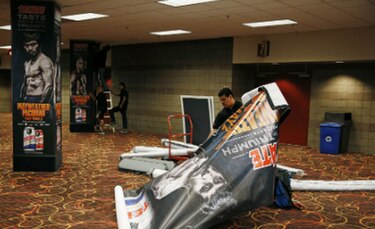 Las Vegas, capital mundial del boxeo, apuestas y matrimonios ‘express’