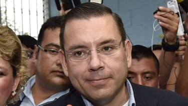 Opositor Baldizón denuncia 'fraude' en elección presidencial de Guatemala