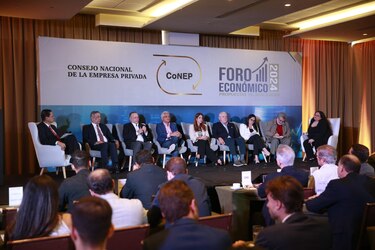 Campañas presidenciales no se arriesgan con propuestas económicas