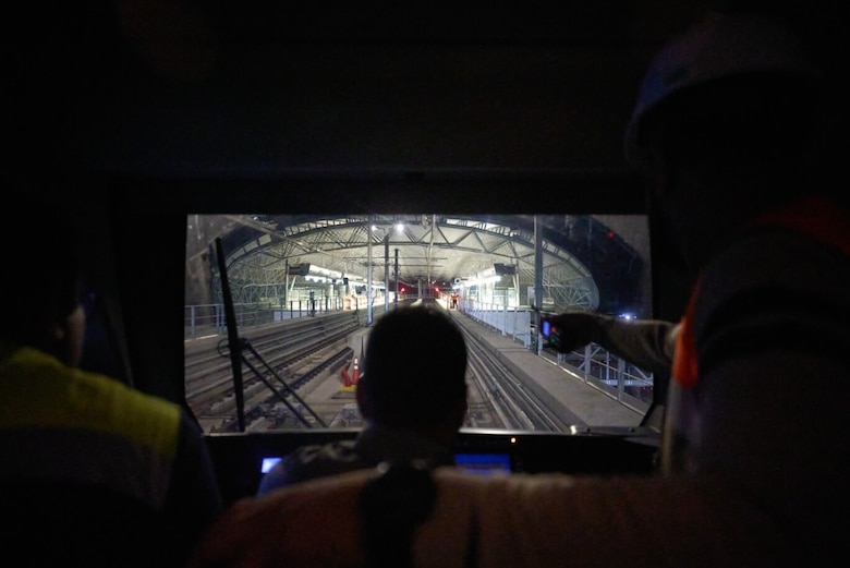 Comienzan pruebas de trenes en la nueva extensión de la línea 1 del Metro hacia Villa Zaíta