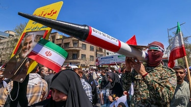 Cuál es el origen de la rivalidad entre Israel e Irán