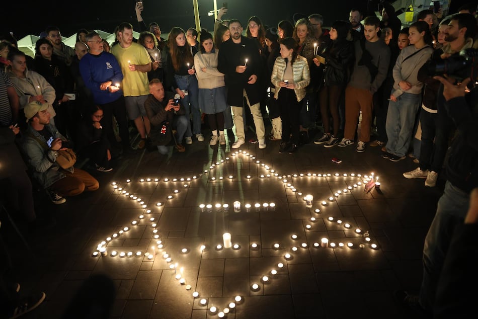 Ascienden a 16 los muertos, incluida una niña, en el ataque en Australia