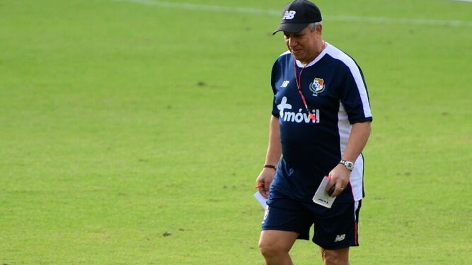 Habemus Tolo Gallego: el técnico argentino aterriza en Panamá y este lunes arranca entrenamientos