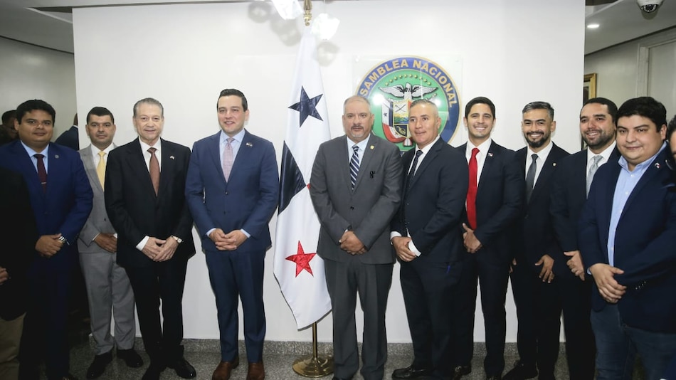 Embajada de China critica respaldo de Estados Unidos a juramentación de diputados panameños en la IPAC