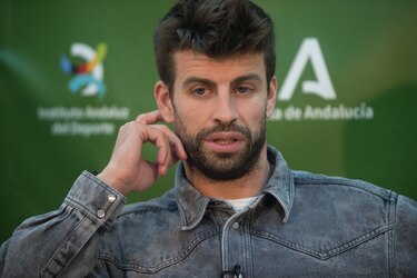 Piqué denuncia el acoso de los medios de comunicación y emprende acciones legales