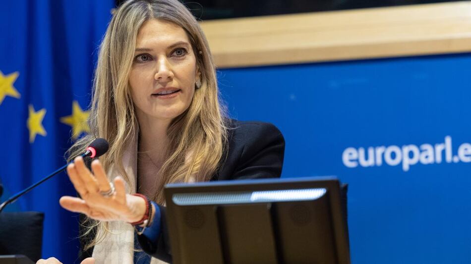 Grecia pide a Panamá información sobre cuentas de Eva Kailí, exvicepresidenta del Parlamento Europeo