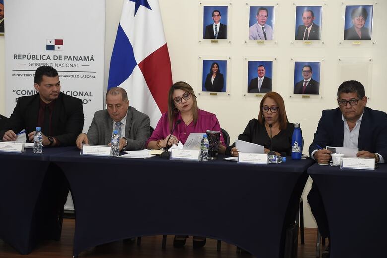 Definición del salario mínimo, en manos del Ejecutivo