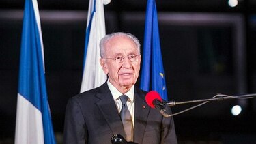 Expresidente israelí Shimon Peres, en estado "grave pero estable"