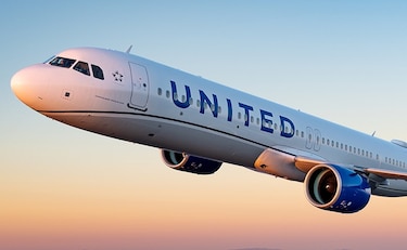 Estados Unidos: United Airlines suspendió sus vuelos por fallas técnicas