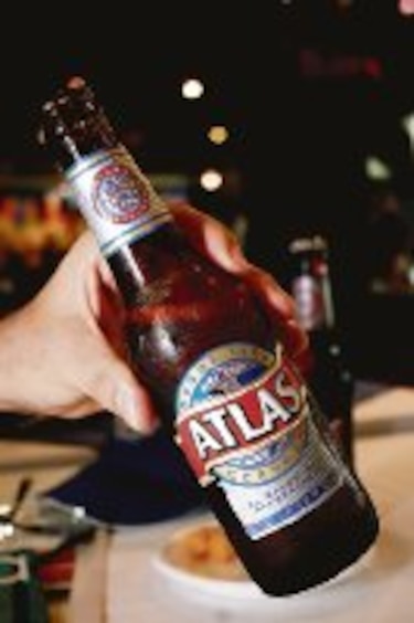 CN lanza nueva botella de Atlas