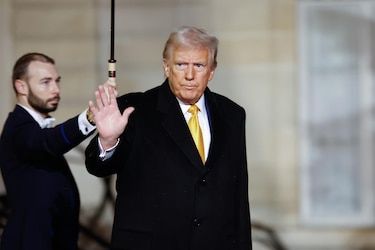 Donald Trump estudia declarar la emergencia económica nacional para implantar aranceles, según CNN