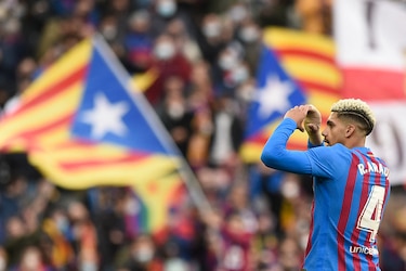 El Barcelona derrota 4-2 al Atlético de Madrid y se pone cuarto en LaLiga