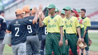 Oeste domina a Los Santos en el torneo Intermedio