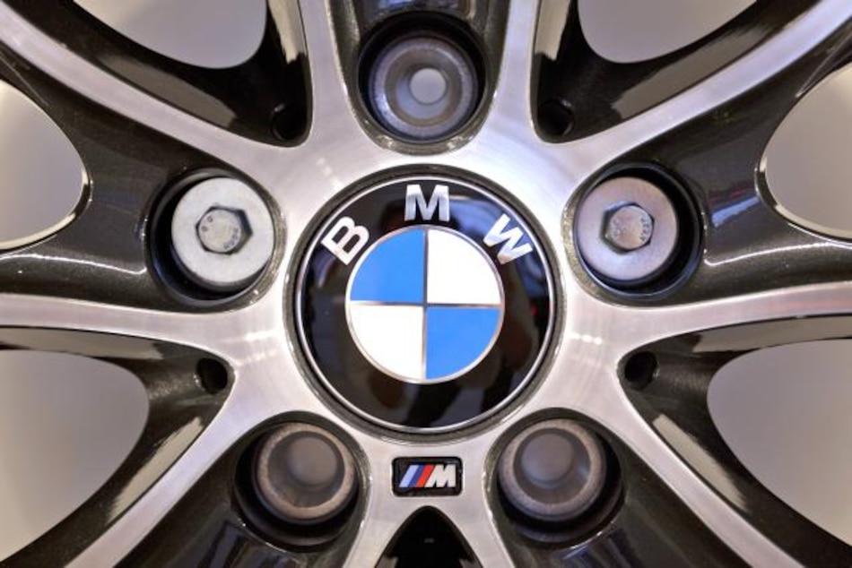 BMW llama a revisión cientos de miles de vehículos en el mundo por peligro de incendio