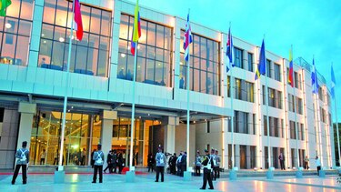 Parlatino debatirá sobre la migración