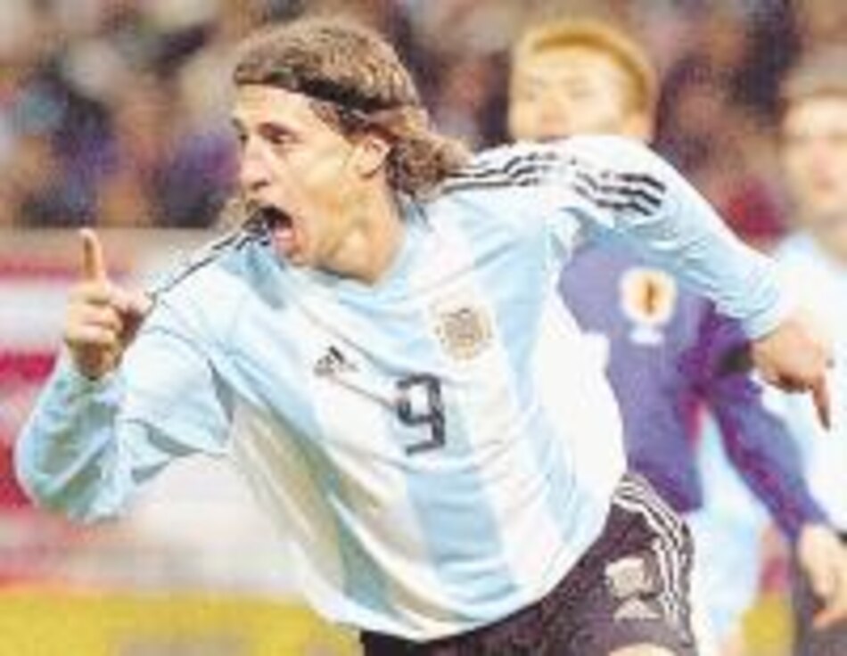 Crespo será un león en el Chelsea, dice técnico