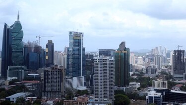 Admiten importancia de afrontar retos sobre lavado de dinero
