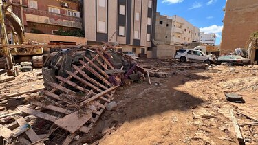 Equipos de rescate continúan labores de ayuda en Libia; se reportan al menos 7,000 víctimas mortales