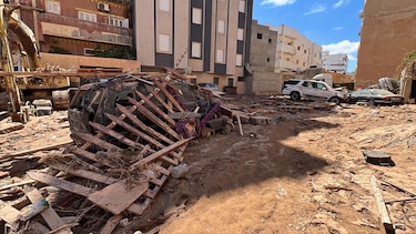 Equipos de rescate continúan labores de ayuda en Libia; se reportan al menos 7,000 víctimas mortales