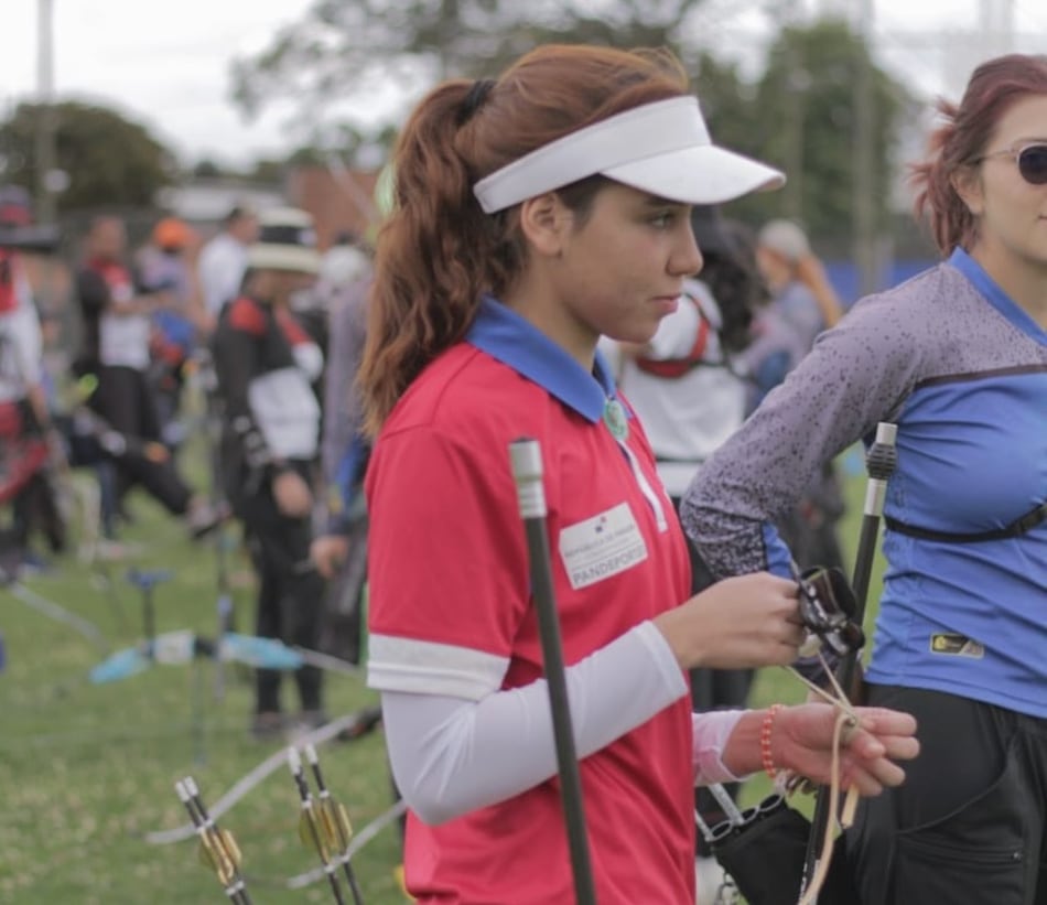 Garra, valentía y determinación: Mía Lucía y su meta de trascender en el tiro con arco